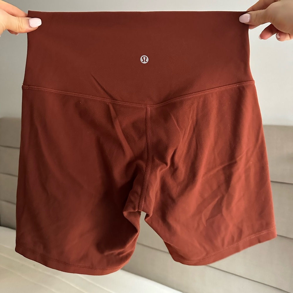 Lululemon align 6” shorts in terracotta